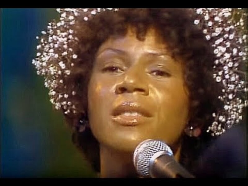 Minnie Riperton - Lovin' You live on The Midnight Special 1975