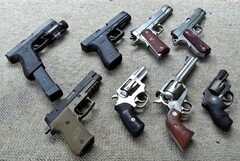 Handgun_collection_s